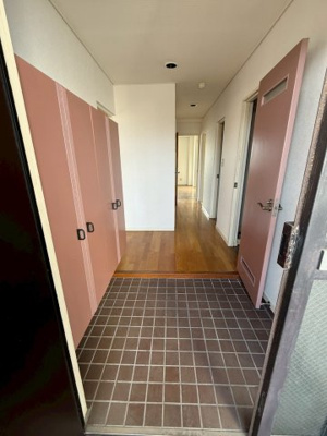 【玄関】 | リバーサイド中島