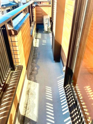 丸山戸建のバルコニー