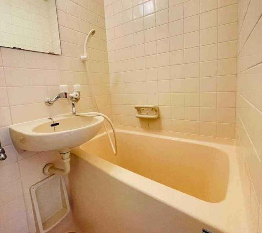 クレール八雲　オートロック　礼金０　最上階の浴室