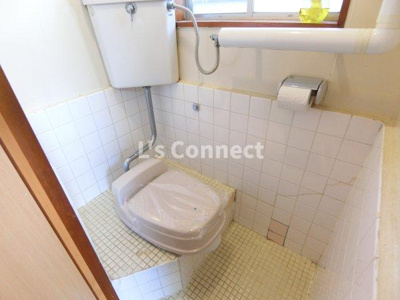 【トイレ】 | コーポ元倉 | バストイレ別。