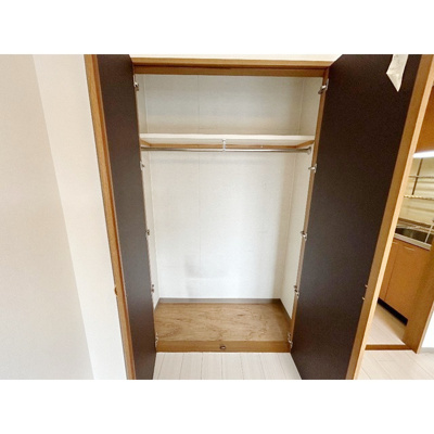 【内装】 | メゾンルシエール | 明るい室内です