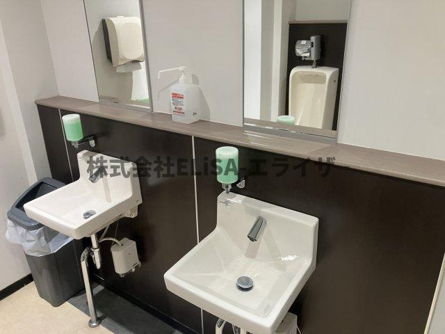 全国旅館会館ビル　7F-1の洗面所