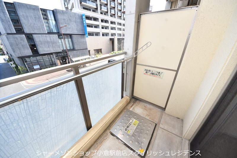 アンシャールのバルコニー
