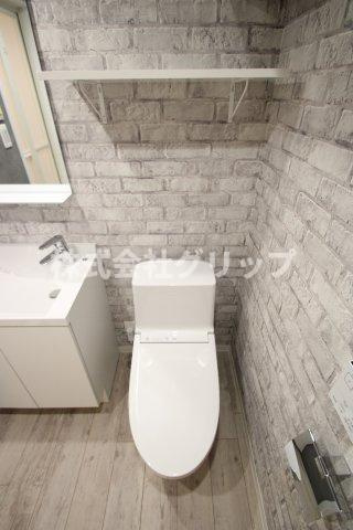 ライオンズプラザ南太田の駐車場