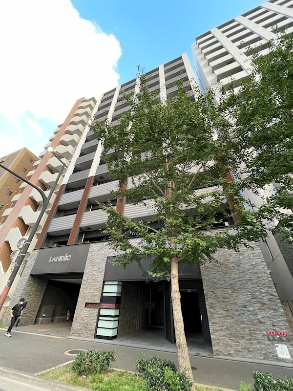 アソシアグロッツォ博多クロス