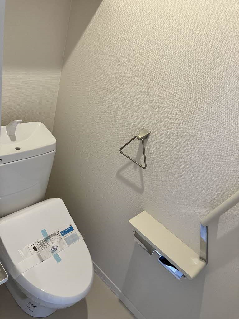 大毛寺ハイツＢ棟のトイレ|シャワートイレ