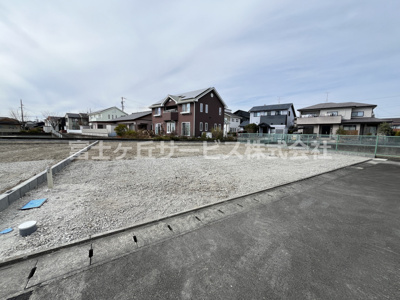【外観】 | 榛原郡吉田町住吉 6期 新築一戸建て 1号棟 | 現在建築中の外観画像です。ご内覧は同じメーカーの完成物件へご案内いたしますので、いつでもご相談ください！