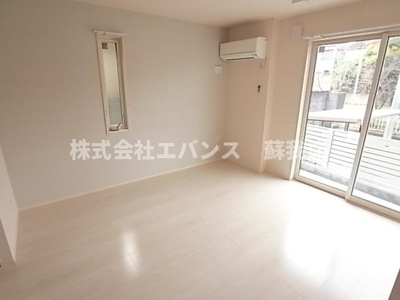 【洋室】 | GrandBonheur(グランボヌール） | 明るい洋室です