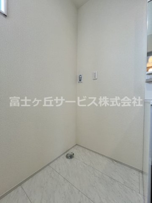 【ランドリースペース】 | 榛原郡吉田町川尻 5期 新築一戸建て | 洗濯機置き場