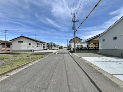 【前面道路含む現地写真】 | 榛原郡吉田町川尻 5期 新築一戸建て | 前面道路含む現地写真です