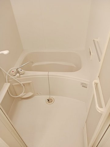 チャンプデブレの浴室|お風呂で日々の疲れを落としましょう