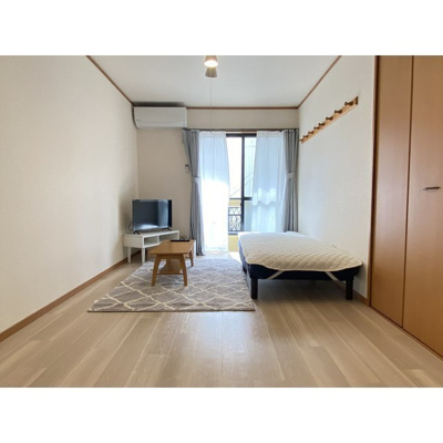 【居間・リビング】 | 洋室／モデルルーム写真