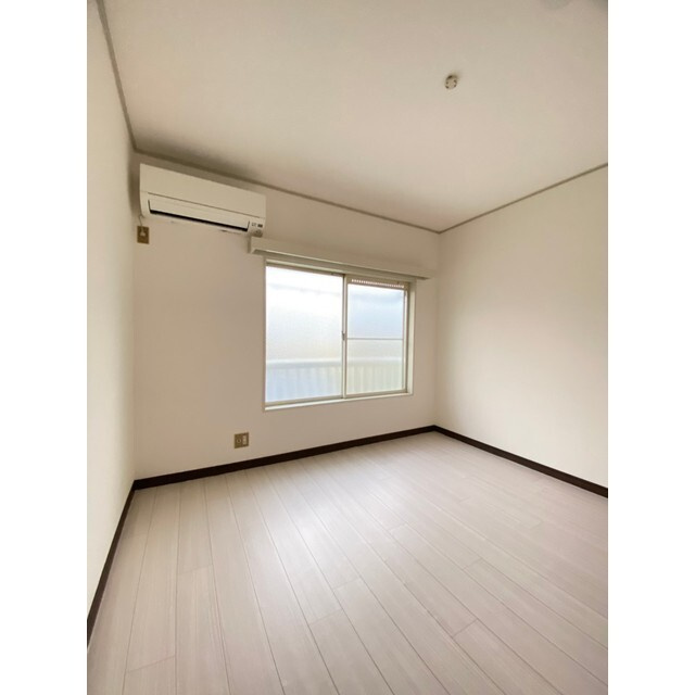 リベラル南大塚の内装