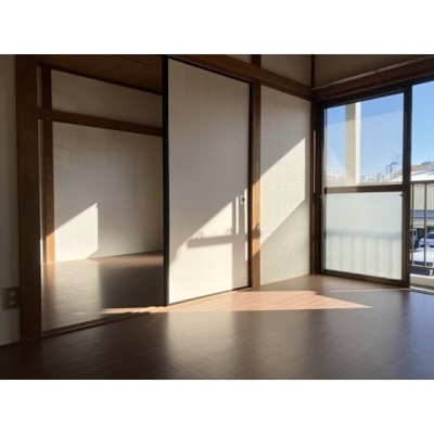 【居間・リビング】