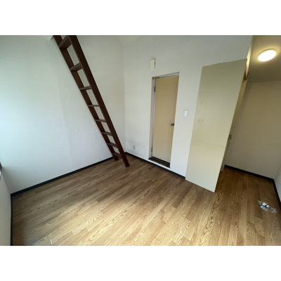 【居間・リビング】 | マルソルリヨン | ※ほかのタイプのお部屋の写真です