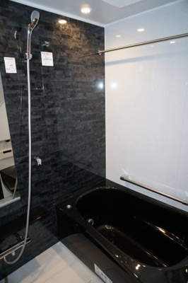 【浴室】 | プレミアムフラット横濱紅葉坂 | ゆったり過ごせるお風呂です