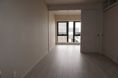 【居間・リビング】 | プレミアムフラット横濱紅葉坂 | おしゃれなリビングです