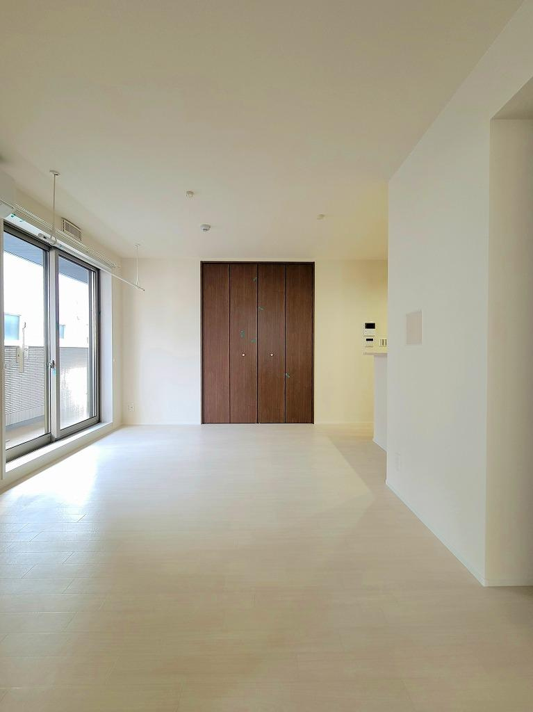 シルフィードうめきたの居間・リビング