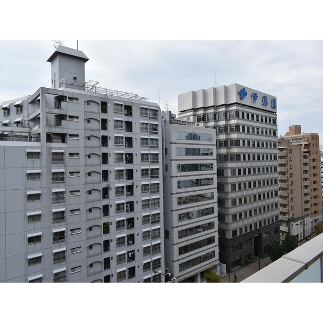 ルクレ西新宿の展望