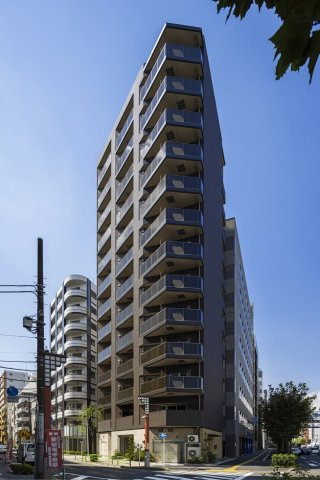 ブライズ東日本橋の外観