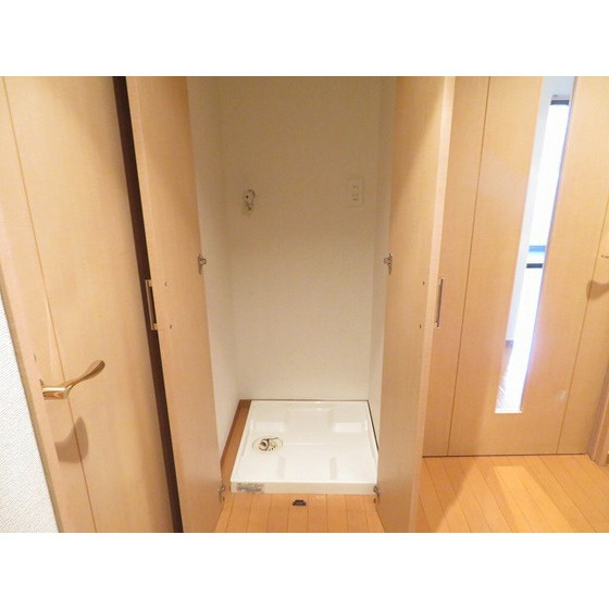 サンクレイドルレヴィール池袋のその他|室内洗濯機置場