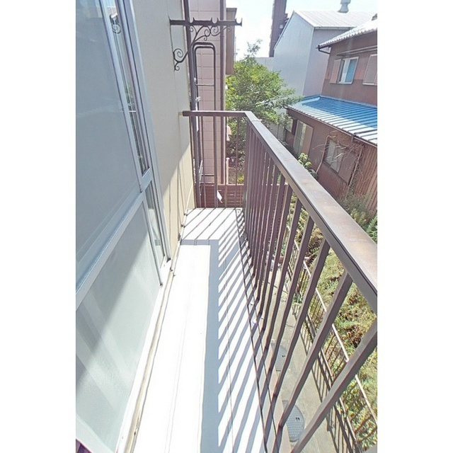 岐阜市細畑華南のアパートのバルコニー