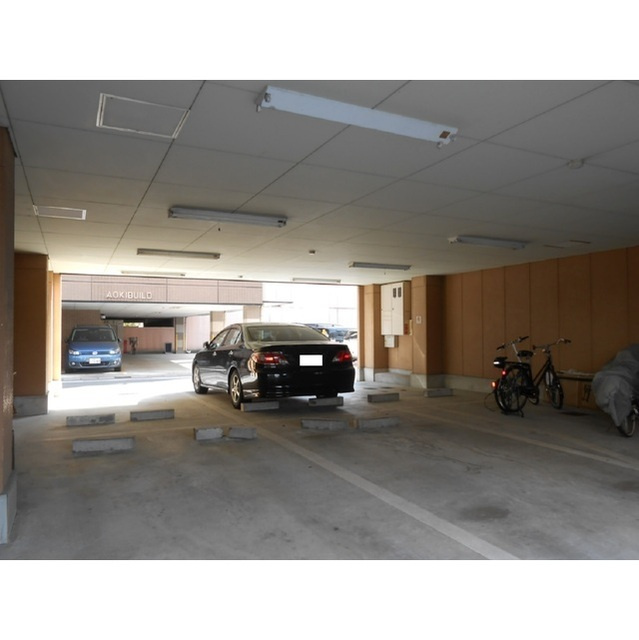 岐阜市杉山町の駐車場