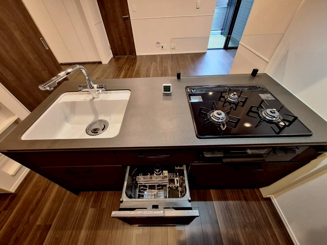 シャンベール若宮のキッチン|嬉しい食洗機付きキッチン