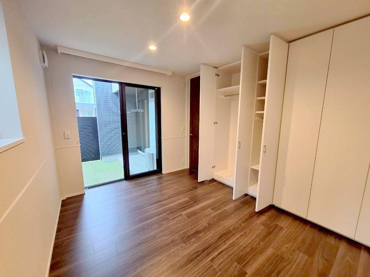 シャンベール若宮の居間・リビング|オールフローリング