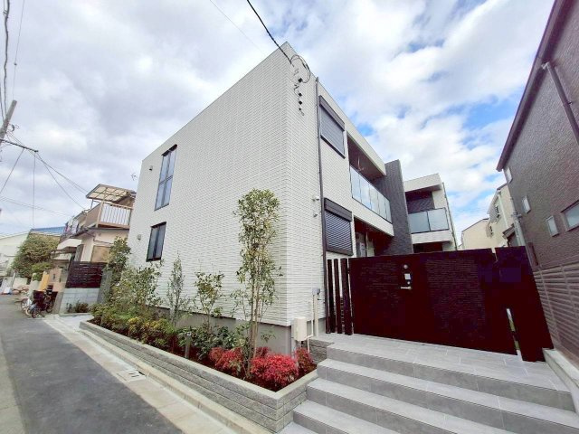 シャンベール若宮の外観|新築即入居可♪省エネ性に優れた旭化成ヘーベルメゾンのペット共生賃貸住宅