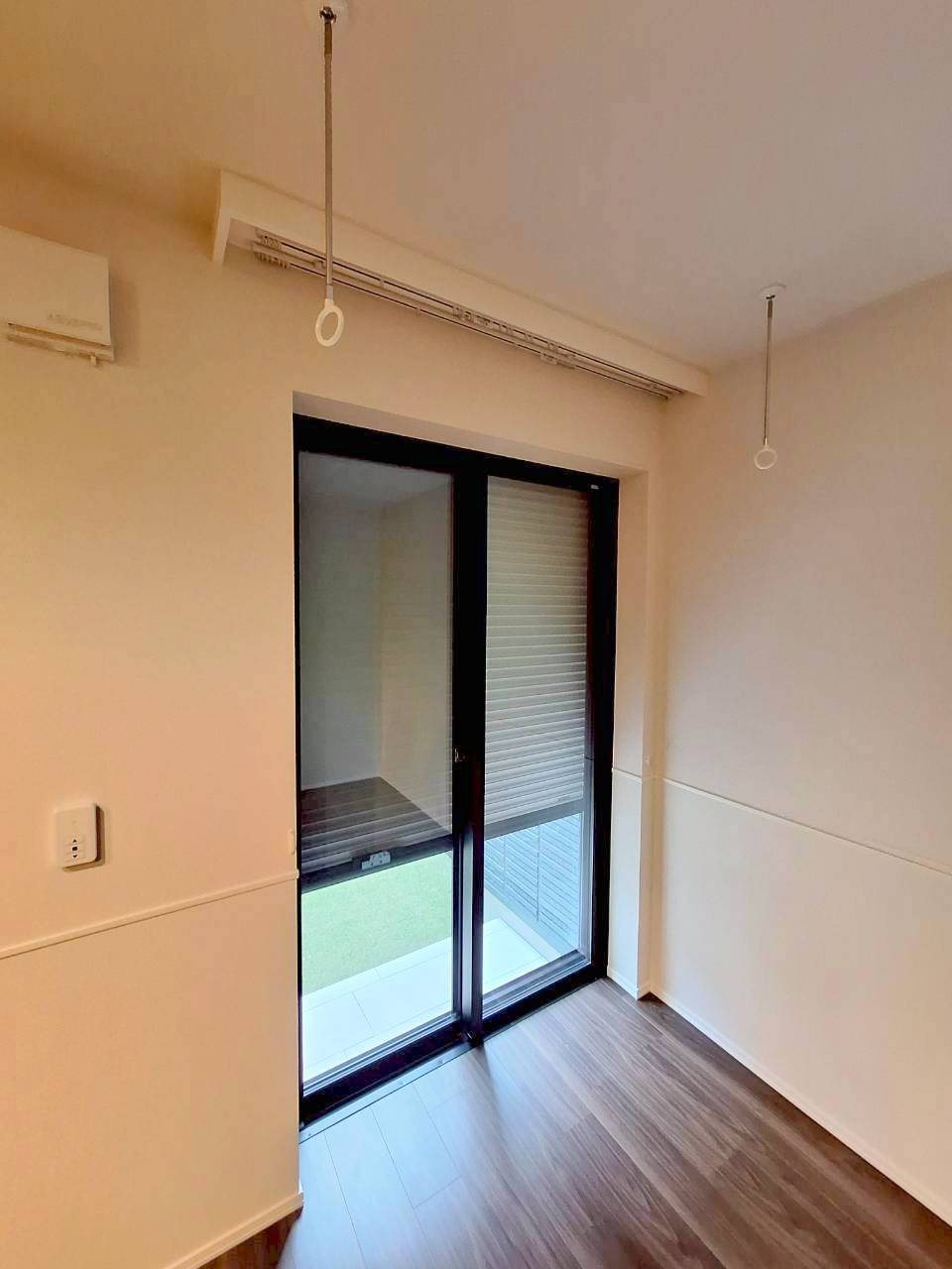 シャンベール若宮のセキュリティ|電動シャッター付き