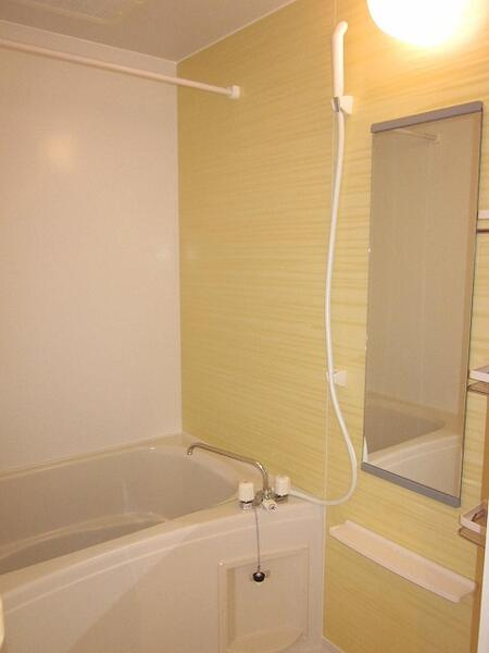 ラ　メゾン　プロスペリテ１の浴室