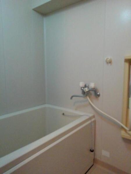 セゾン　プレサイトの浴室