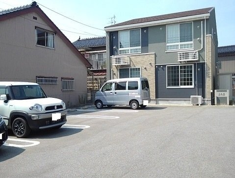 慶有荘の駐車場|駐車場に車を止められます