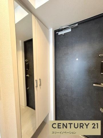 大阪市大正区千島１丁目の賃貸マンションの玄関|★広々玄関スペース★