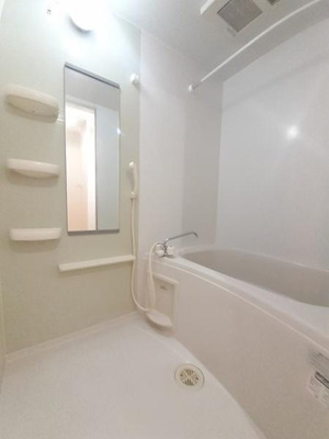 【浴室】 | メディオ・コルソＢ