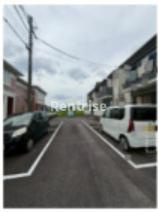 フォーブルリッチBの駐車場