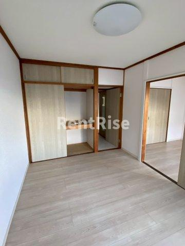 コーポ平林の居間・リビング