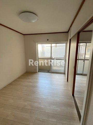 コーポ平林の玄関