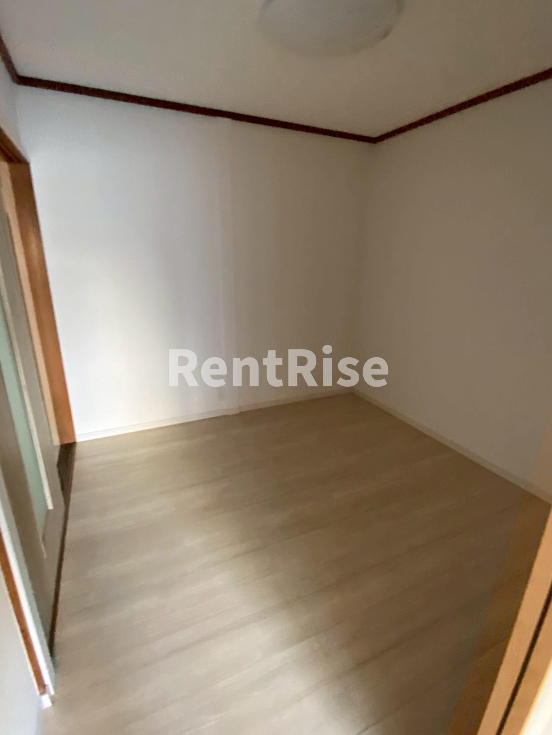 コーポ平林の居間・リビング