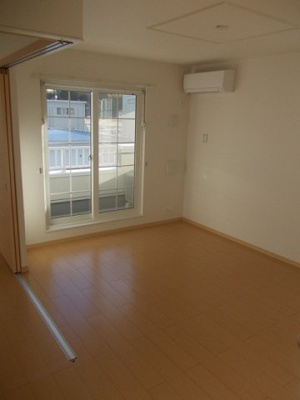 【居間・リビング】 | シャインテラスⅠ