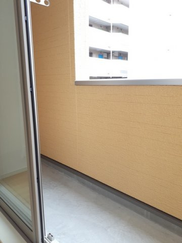 レイモンドジャルダンのバルコニー