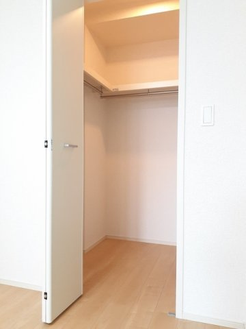 レイモンドジャルダンの収納
