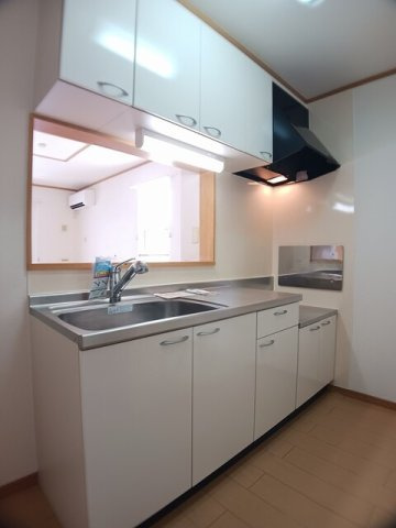 エクセレントヒルズ　Ⅱのキッチン