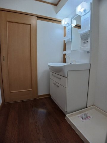エクセレントヒルズ　Ⅰの洗面所