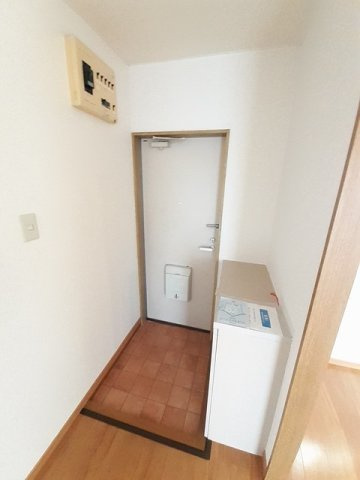 エクセレントの玄関