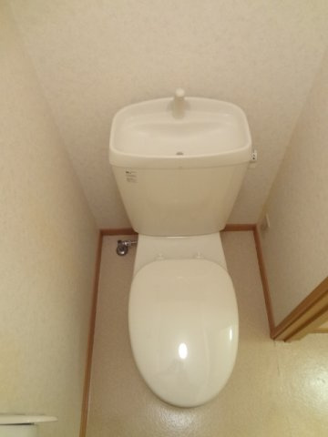 サンパティークＡのトイレ