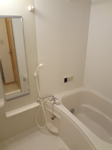 サンパティークＡの浴室