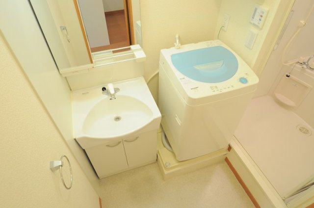 レオパレス蒼　Ⅰの内装|備品や設備仕様は号室等により異なります現地をご確認下さい。