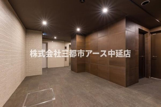 【ロビー】 | アーバンパーク東六郷Ⅰ　は三都市アース中延店へお任せください！　ご内覧可能なお部屋は物件現地お待ち合わせご案内可能です！